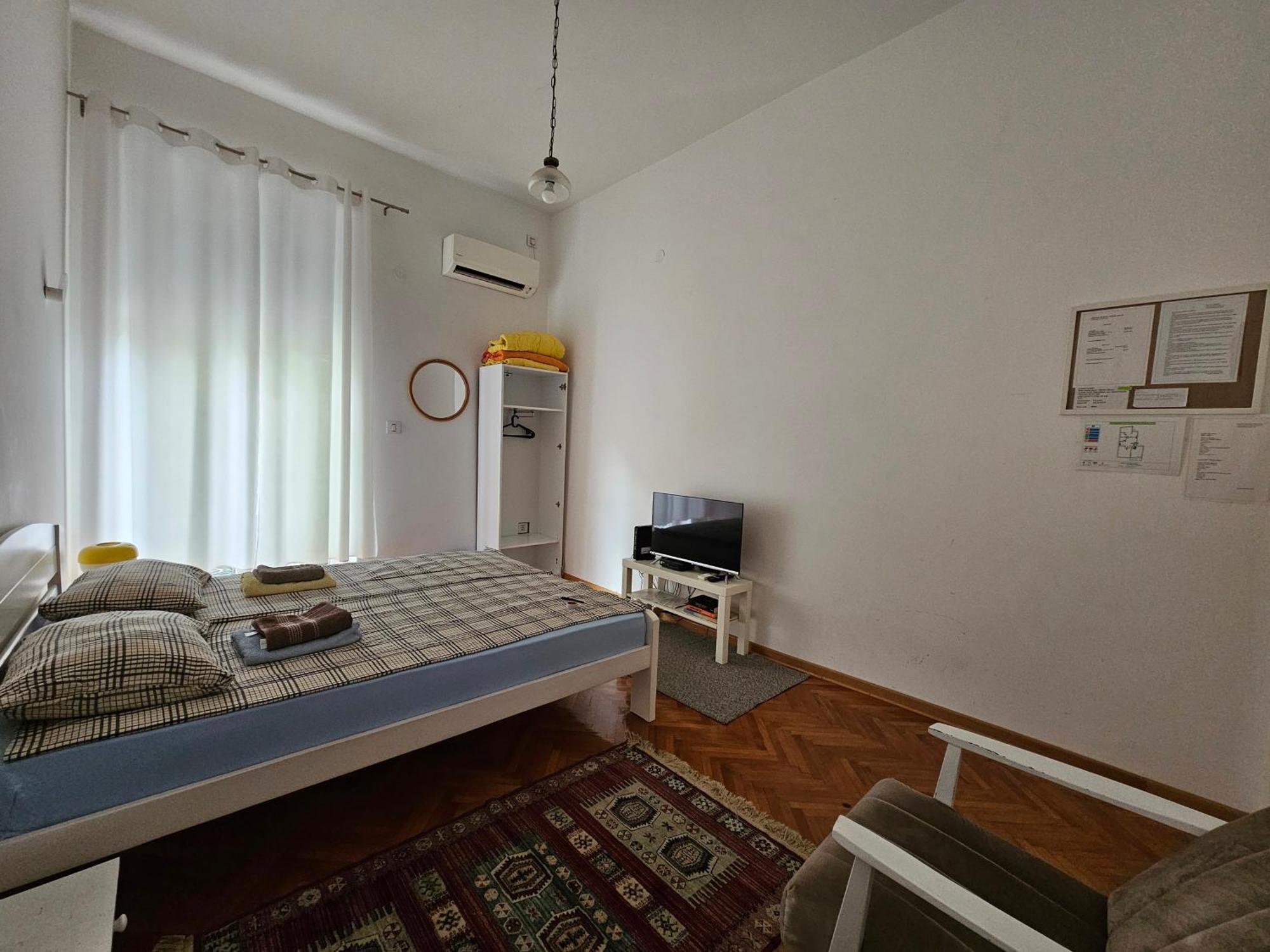 Cricket Park Hostel Белград Екстериор снимка